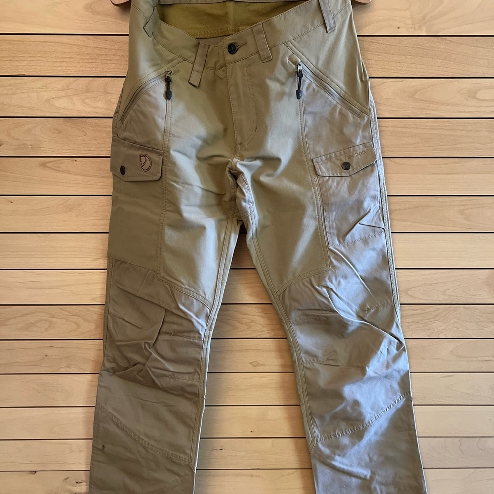 Fjallraven Women's Tan Cargo Pants